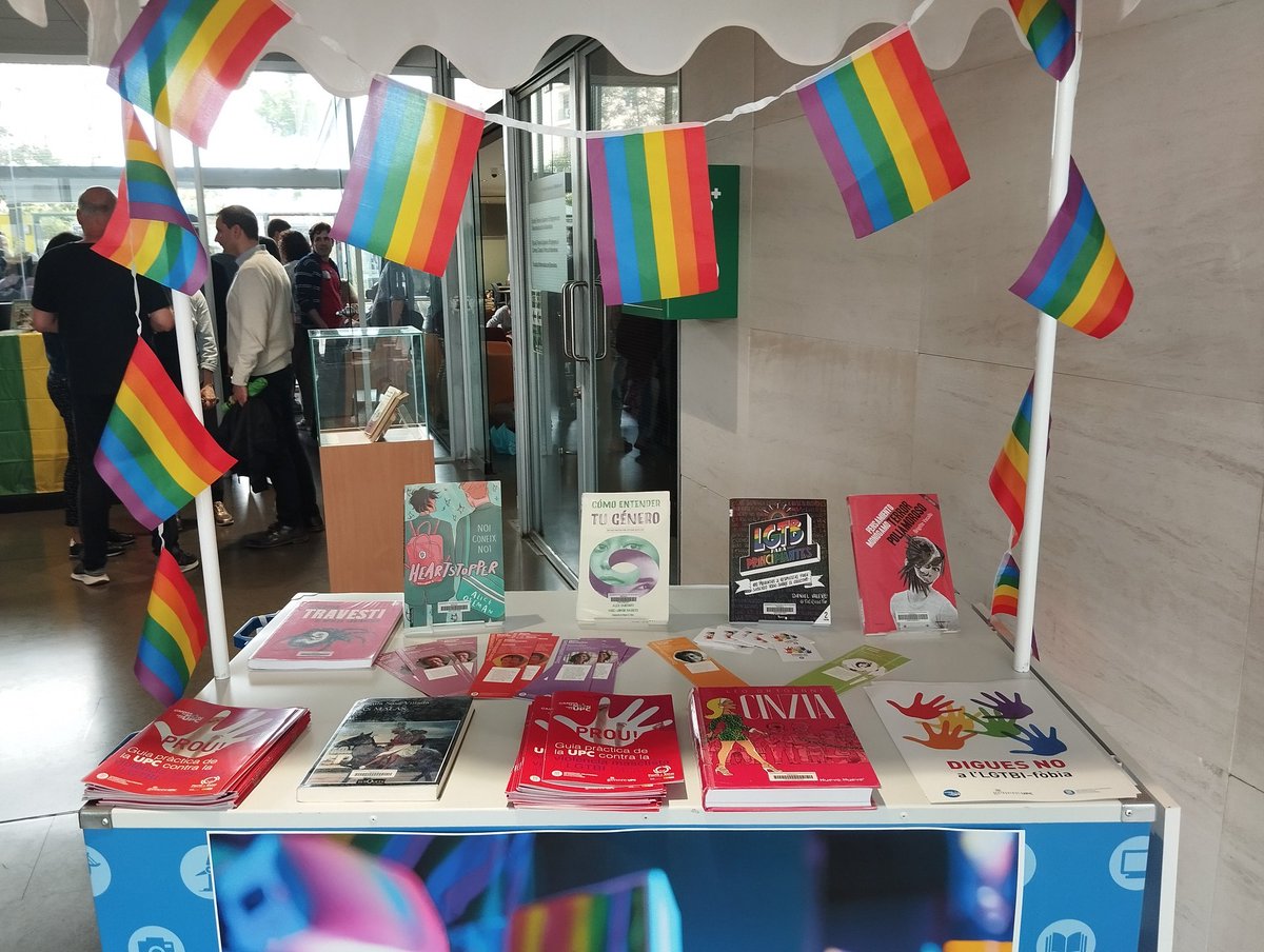 JosepPegueroles's tweet photo. Enguany a @la_UPC celebrem el dia contra la LGTBfòbia a @UPCTelecos, amb una xerrada de Jordi Petit, taula rodona i presentació d'una experiència immersiva de VR amb @SeedsXR i protagonitzada per estudiants UPC. #LaNormalitatÉsLaDiversitat https://t.co/CiV0KYYNTG