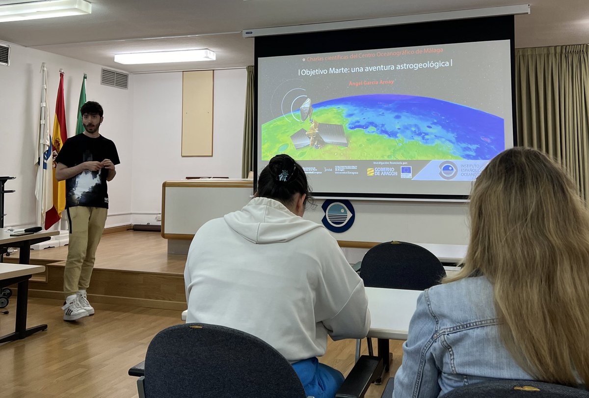 Learning about Mars at <a href="/IEO_Malaga/">IEO Málaga 🌊⛴️🐟🌡️🔬</a> <a href="/IEOoceanografia/">Instituto Español de Oceanografía (IEO-CSIC)</a> <a href="/CSIC/">CSIC</a> with Ángel García-Arnay <a href="/GeologistonMars/">Ángel García-Arnay</a>