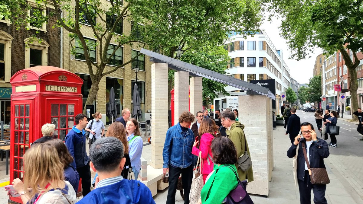 Sharing some great shots taken yesterday showing the buzz around our Brick from a Stone Installation at Clerkenwell Design Week. Beautifully designed by Artefact.
#huttonstone #albionstone #brickfromastone #cdw #cdw24 #lowcarbon #sustainabledesign #sustainablebuild #artefact