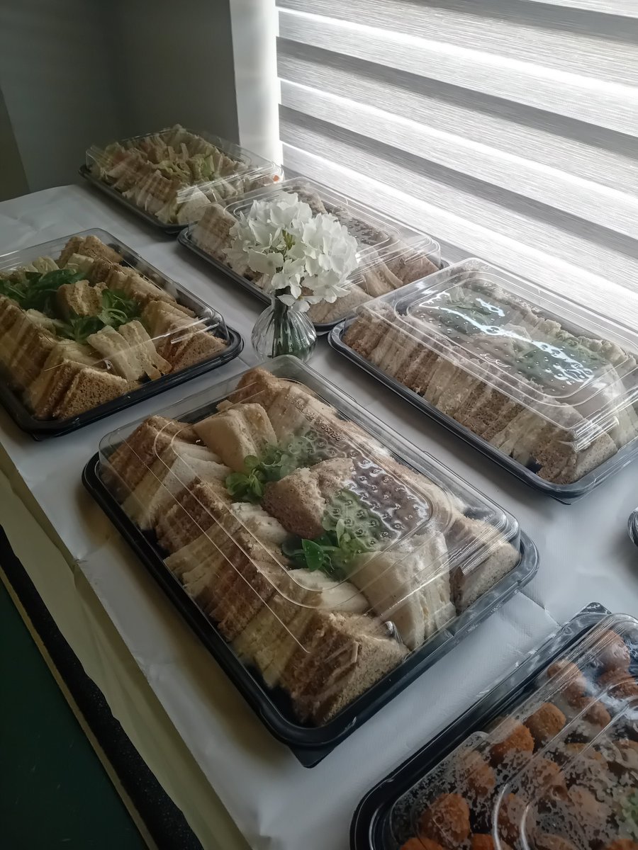 AndreaSmart93's tweet image. Are you looking for someone to cater for a buffet?  Get in touch with @TheWelfareEVRFC Prices start at £8 per person