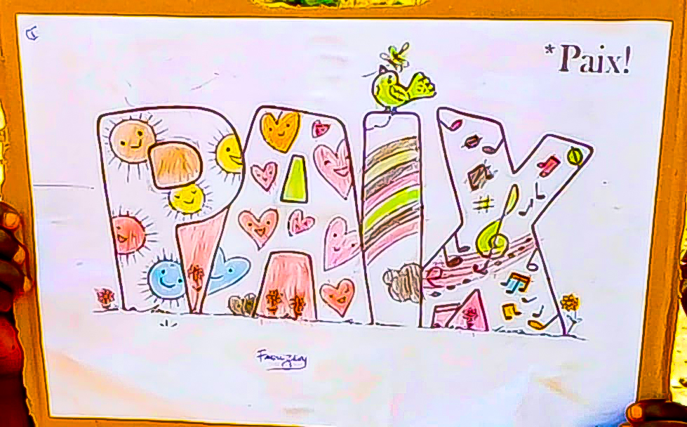 EducoBenin's tweet image. Dans le cadre du projet ReCOPE Bàánì, cofinancé par L'Union Européenne (UE) au Bénin, Educo et APIDEV, les jeunes Ureport de la ville de Malanville ont organisé l'activité #Art4Peace à l'EPP de FADAMA. Cette initiative vise à sensibiliser les enfants aux notions de paix.