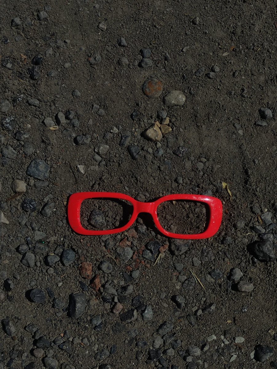 Kādam nokritušas rozā brilles 🤭