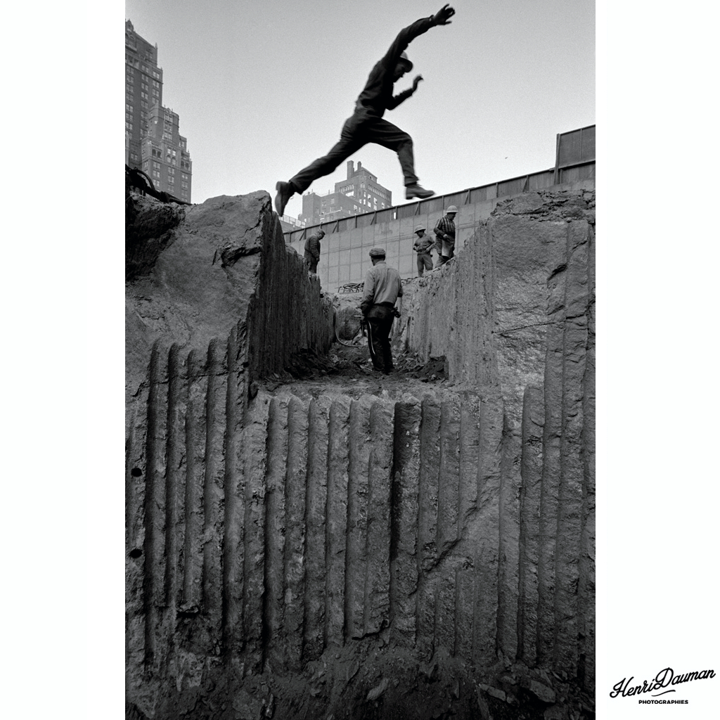 ManhattanExpo's tweet photo. After the Palais d'Iéna, the Nicéphore Niépce Museum, and the archives of the city of Limay, we announced that 3 major Henri Dauman's artworks are joining the photo collection of the Museum of Photography in Nice.

Lilith/ #JeanSeberg, The #Jump and #Rooftop Living https://t.co/eOivVDmV8V