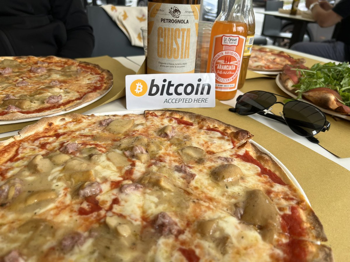 Happy #Bitcoin Pizza Day from Tuscany 🧡

#Pizzaday #StudyBitcoin