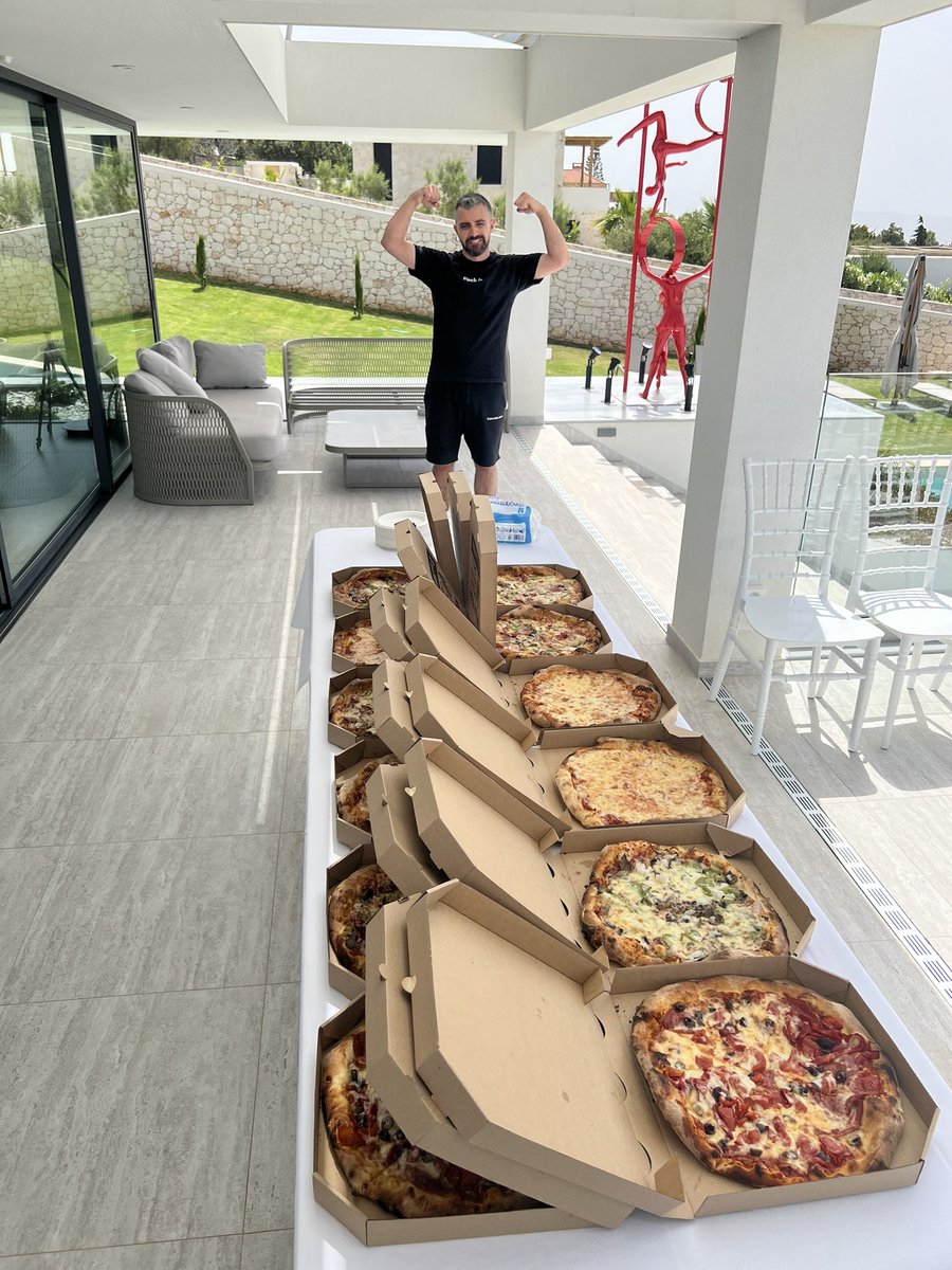 Happy Bitcoin pizza day from the island!  🏝️🍕
