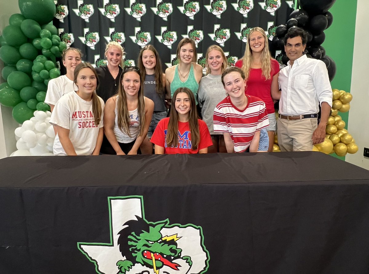 Signing Day! So happy and thrilled to soon call myself a <a href="/SMURowing/">SMU Rowing</a> Mustang! Thank you <a href="/FoundersRowing/">Founders Rowing Club</a> and Coach Matt for all the support. Love my team! 💙