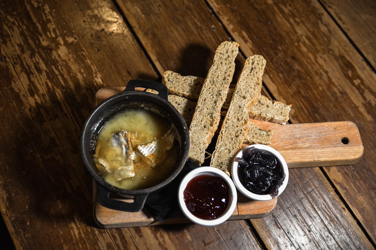 Brackenborough Hotel tweet media