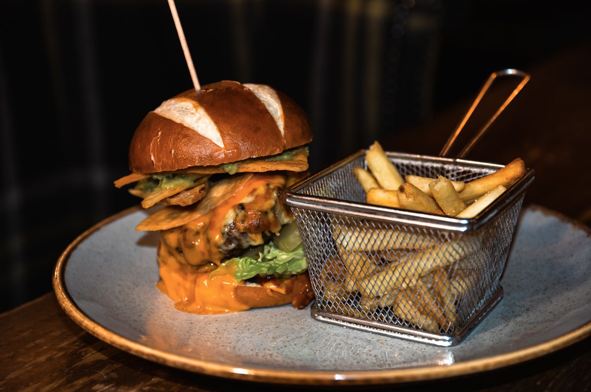 🌟 Summer Special at Brackenborough Lakes Resort! 🍷🍽️
Enjoy 15% off our Stay, Wine &amp; Dine package all summer long.
Book now for a getaway filled with relaxation and indulgence.
bit.ly/4bCI4DS
Don't miss out!
#SummerEscape #BrackenboroughLakesResort