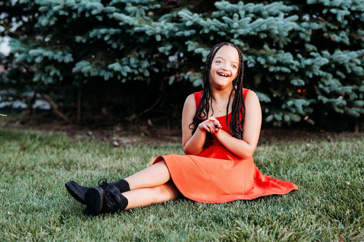 2024 Senior Highlight: MHS loves to see Jada’s smile when she is delivering coffee &amp; tea to staff. Her experiences have also included Lifetime Fitness, McAlister’s Deli, &amp; Kidd Coffee. Congratulations!