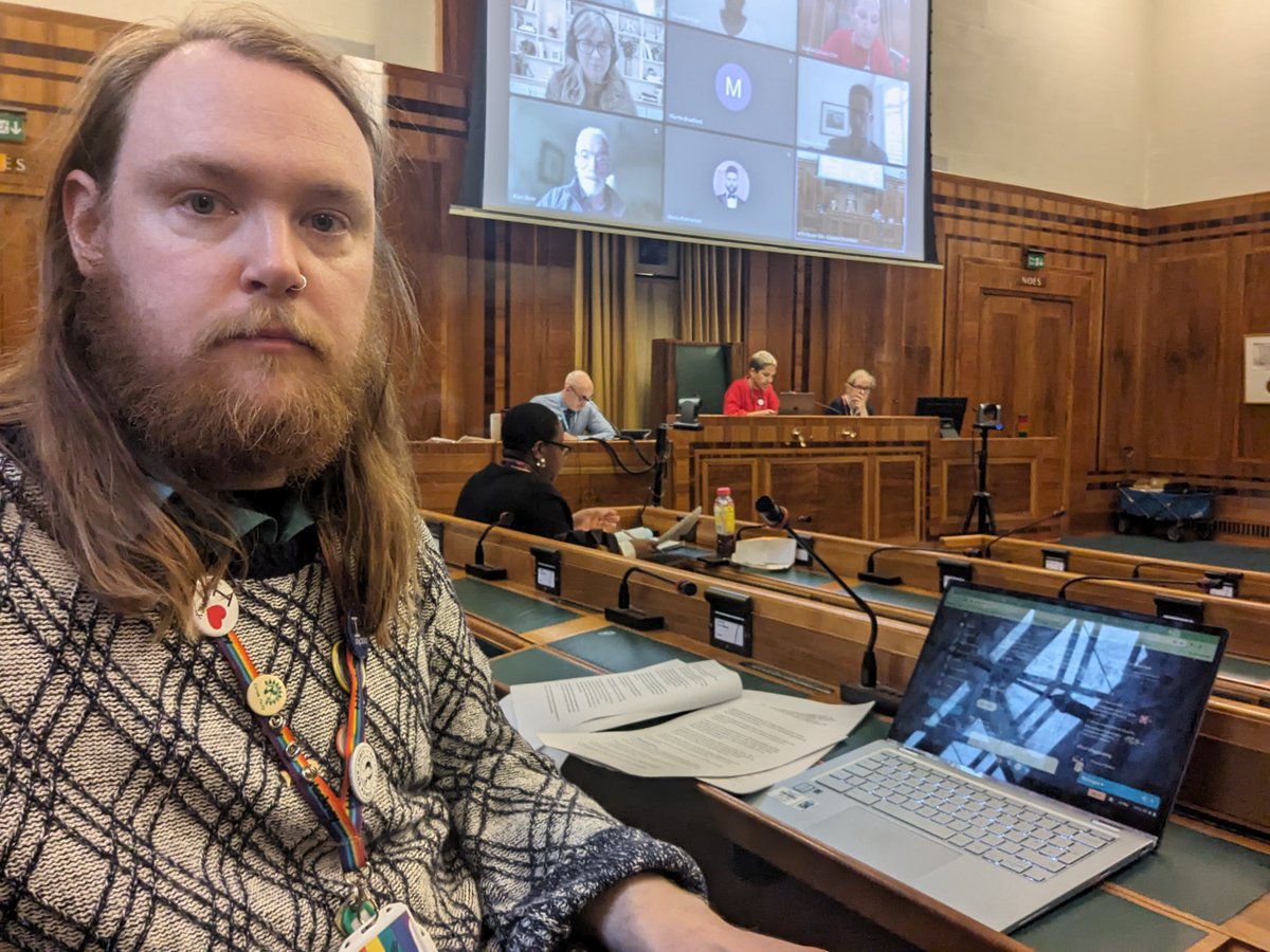 7!! Labour members of #Hackney council's Children &amp; Young People's Scrutiny Commission have sent apologies for tonight's meeting including Mayor &amp; Deputy who have cabinet responsibility for Children, SEND &amp; Education. I know people may have reasons but this is important stuff.