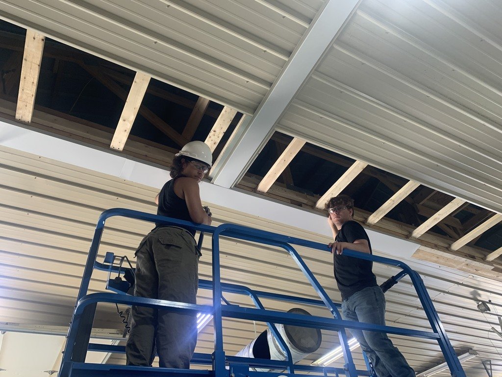Building Trades I & II putting in work until the very end! Great job! 
#SCCexperience #SCClearning #SCCbuildingtrades #BuildingTrades #Carpentry