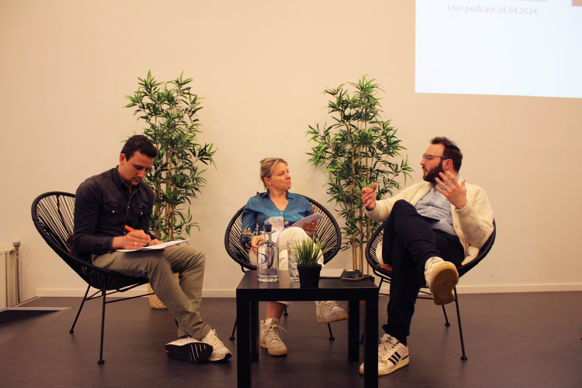 dekrijtlijnen's tweet photo. Wat onthouden we uit ons gesprek met @krvanhoyweghen en Maxime Bultheel over differentiatie?
Deze inzichten nemen wij mee! https://t.co/89PNUcpb2N