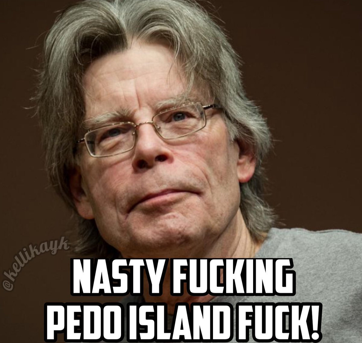 It took Stephen King 45 years to write his new book “You like it darker” 🙄 Sick fk. We know what you like 🖕 Who will never spend one fucking dime on King’s crappy books? 🙋‍♀️