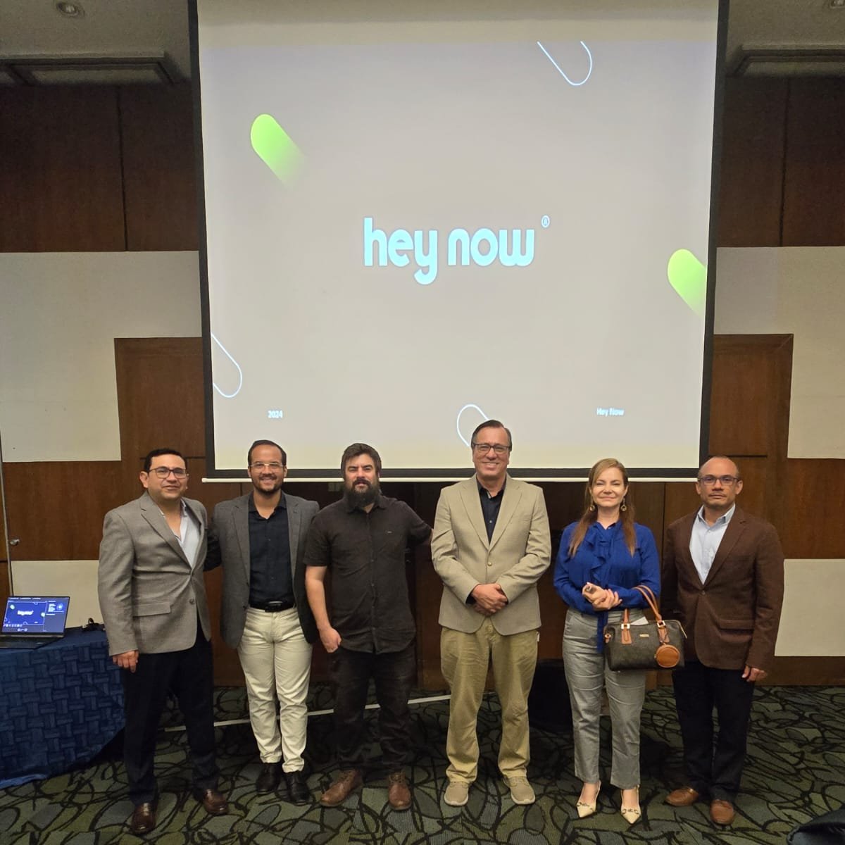 Hey Now 🤖 tweet media