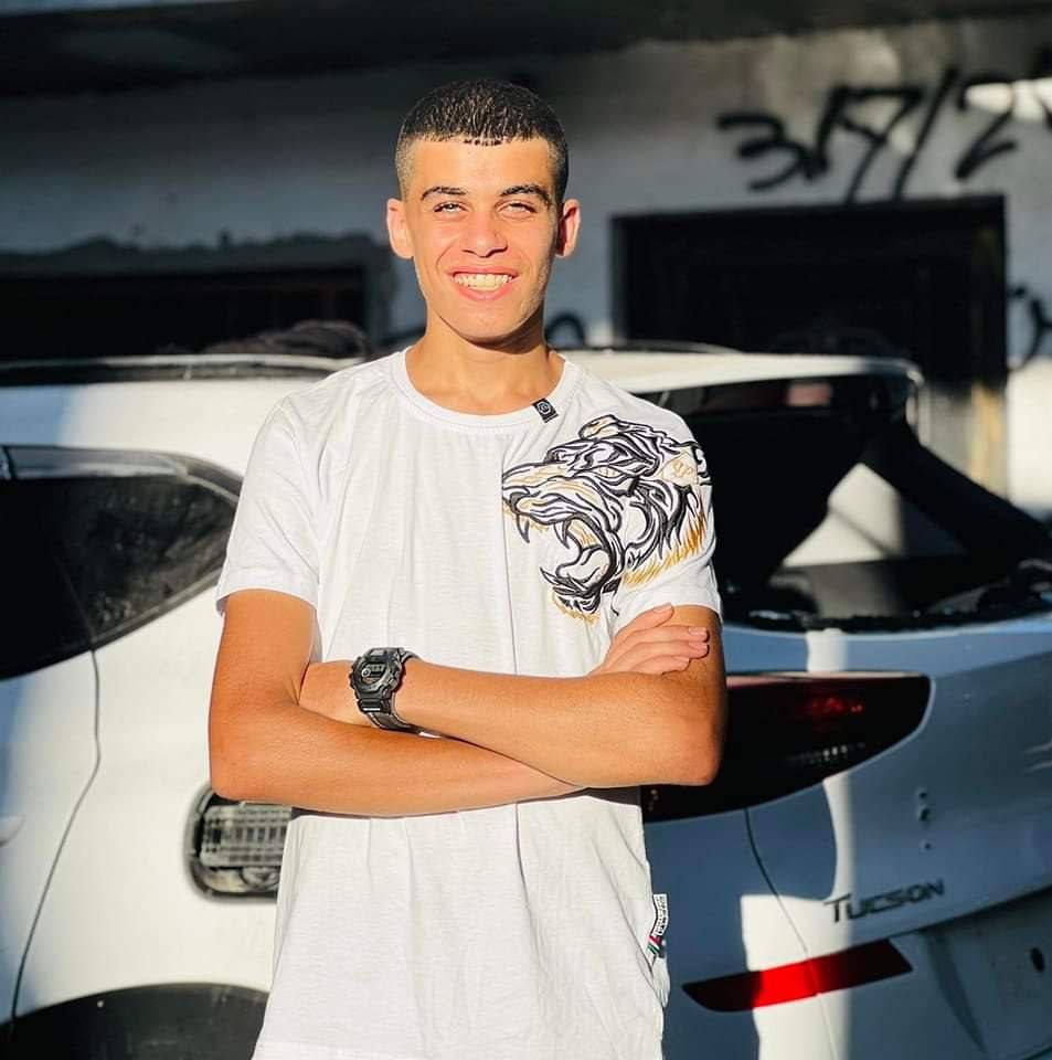 🔴⚡️INFO : Le dixième civils palestinien tués depuis hier. Le jeune adolescent Mahmoud Fares Al-Qurini a été tué aujourd'hui criblé de balles par l'armée d'occupation israélienne lors de l'invasion (toujours en cours) à Jénine, au nord de la Cisjordanie.