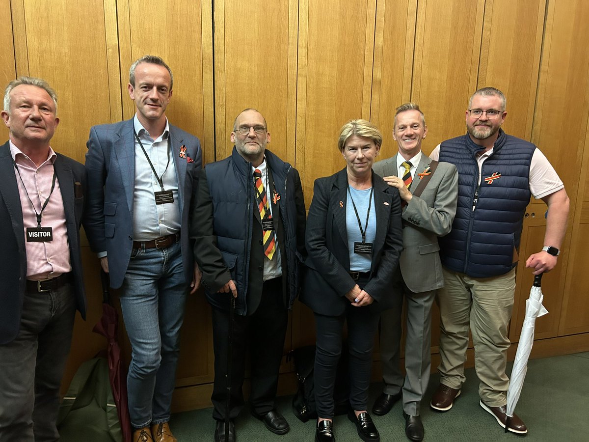 Now that was a memorable meeting
A GE being called whilst surrounded by MPs <a href="/DianaJohnsonMP/">Diana Johnson DBE MP 🇬🇧🇺🇦🌈</a> <a href="/Dr_PhilippaW/">Dr Philippa Whitford</a> <a href="/ChrisStephens/">Chris Stephens</a> <a href="/IanLaveryMP/">Ian Lavery</a> etc

Thanks to all those who were able to attend the APPG for Haemophilia and Contaminated Blood as well as my fantastic colleagues <a href="/HaemoSocUK/">Haemophilia Society</a>
