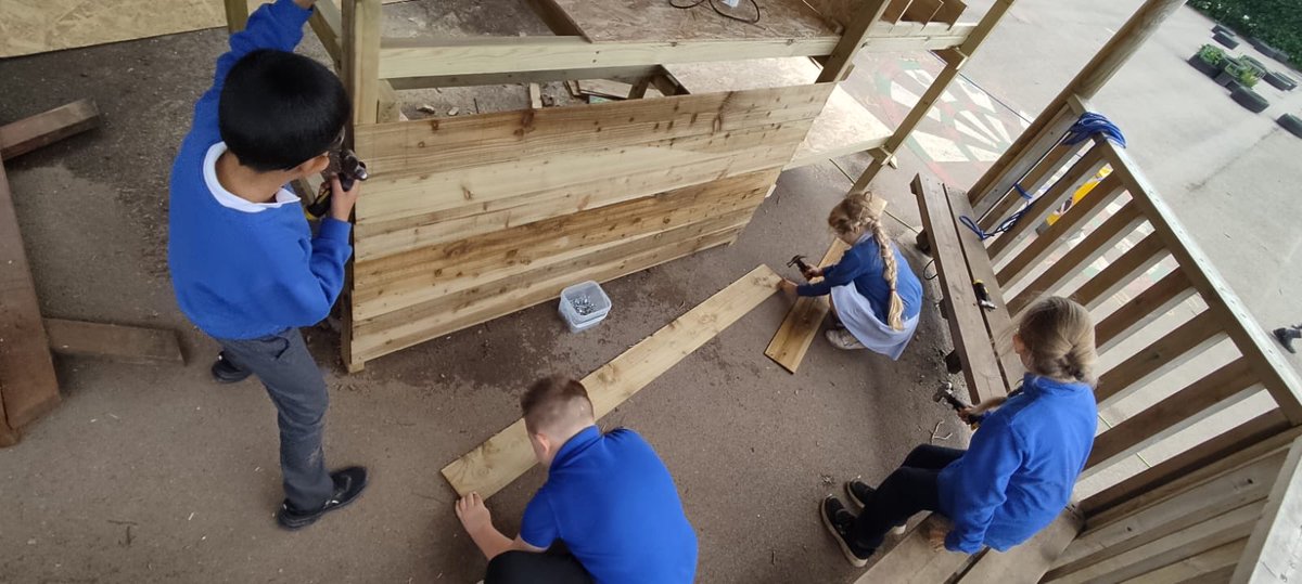 Coed Glas Primary tweet media
