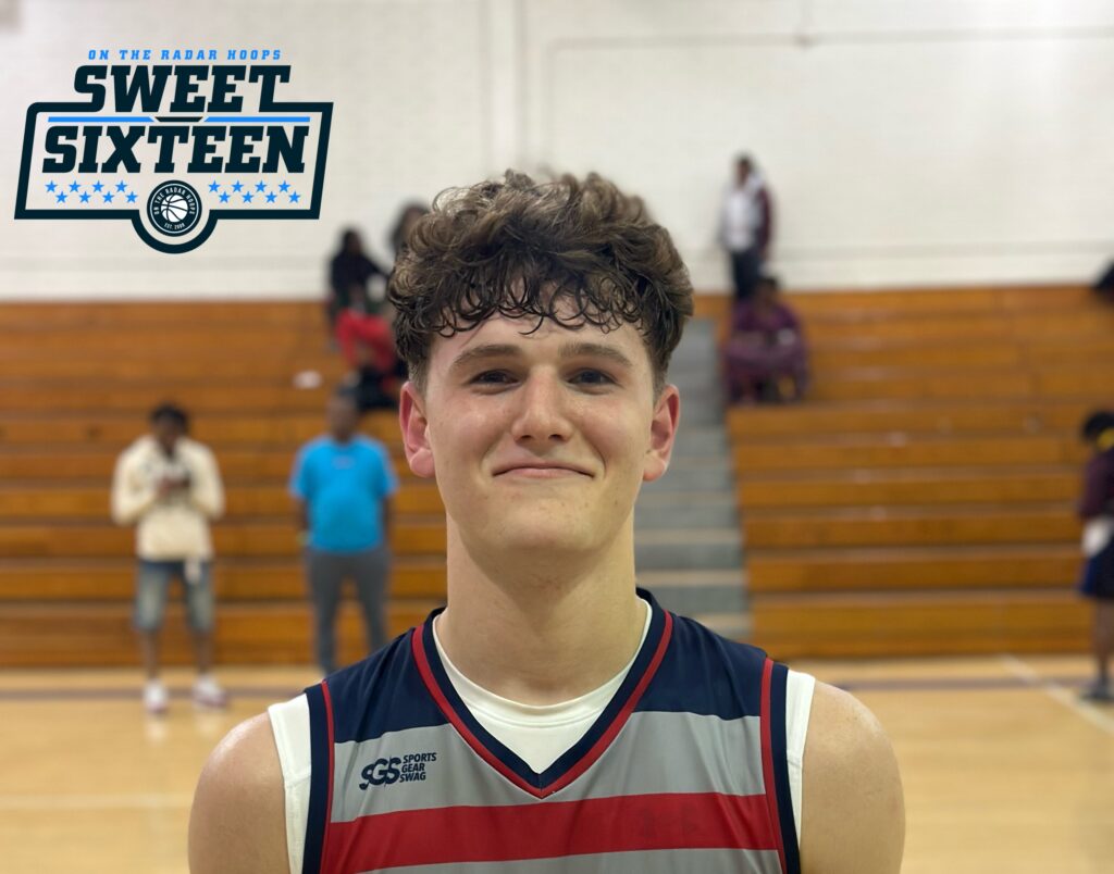 '25 Aydan Ayer hit a game winning bucket at the OTR Sweet 16.

Proving that he is 'clutch.

<a href="/_A_Smith/">Austin Smith</a> tells the story and more from the Ambition Elite squad:
ontheradarhoops.com/otr-hoops-swee…