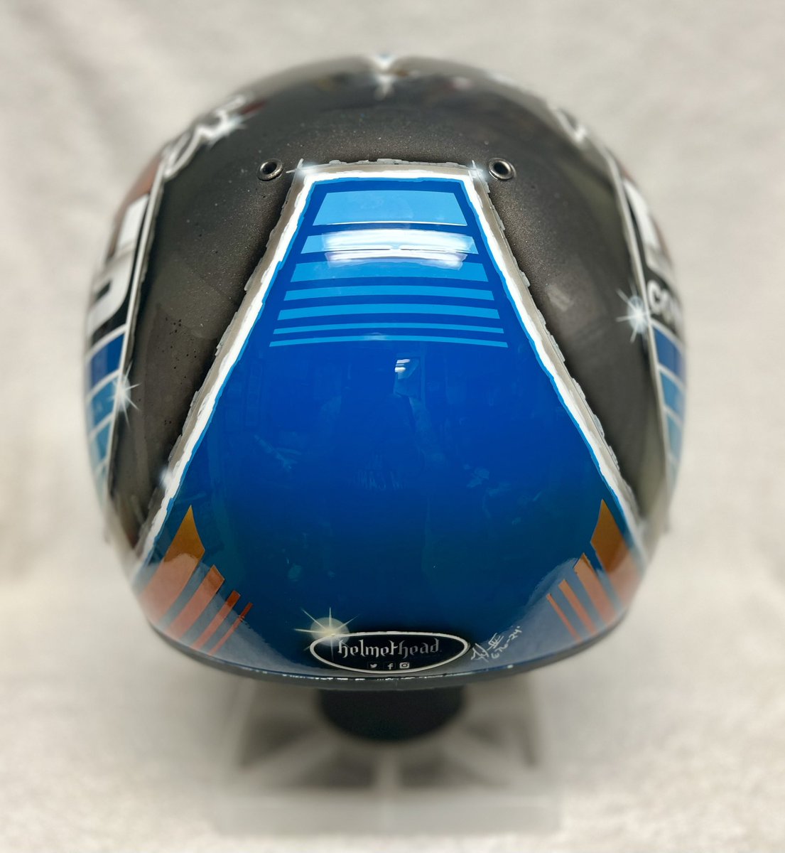 Ready for the racing season is Troy Dalys new <a href="/BellRacingHQ/">Bell Racing</a> helmet. Fun to incorporate Troy’s Daly Construction logo theme into the entire helmet. Best of luck this year pal. #NoWhiteBuckets #HHdFamily