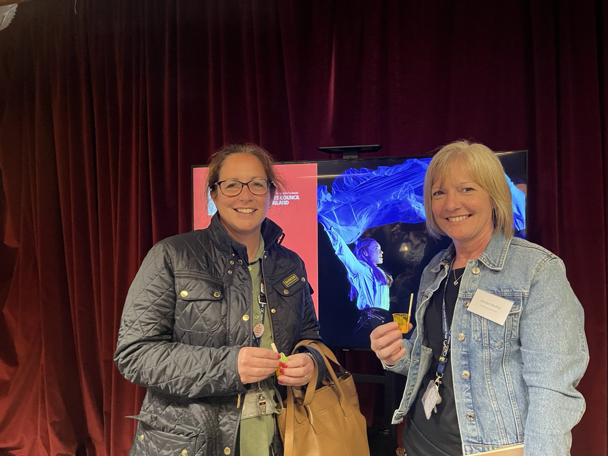 MrsSmithStT's tweet photo. A great evening learning more about what @Blackfriarsbox can do to develop a love of the Arts for children and young people. @InfinityAcad @StThomasBoston Great to discuss ideas with @MoffatKirstyn https://t.co/ASwpQUr5HH