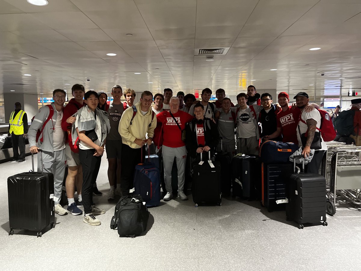 The ⁦@WPIMBasketball⁩ boys are back in town! 3-0 Europe trip. Thank you to the new fans and friends we made in Belgium, Germany, France, and Netherlands!
