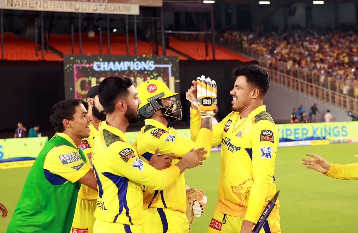 CSK_Zealots's tweet image. Found HD pictures of #IPL2023 finals and thought of posting it 😌!!
#Yellove 💛.