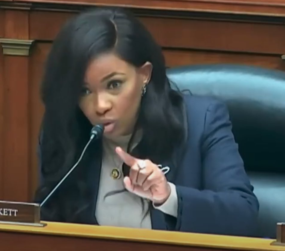 BREAKING: Democratic star Congresswoman Jasmine Crockett seizes headlines again with a fiery takedown of Republican racism during a committee hearing. This is brilliant… MAGA lawmakers want to slash diverse hiring practices to appeal to bigoted white voters. During a House