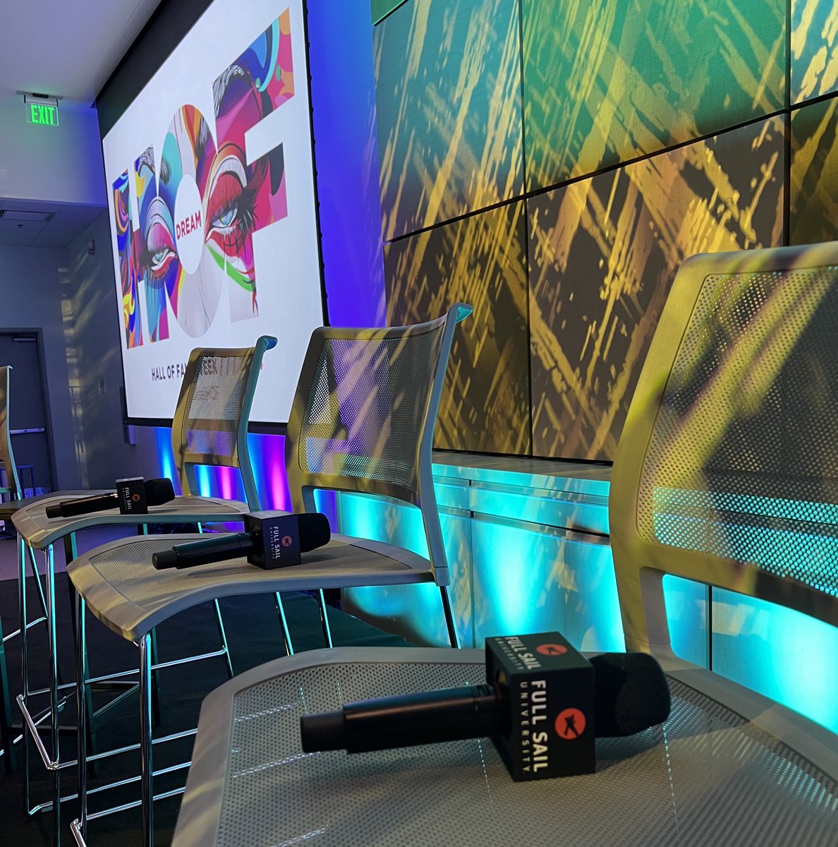 Our Women in Sports Panel is about to start! #FullSailHOF

Watch here: 

youtube.com/live/SCUfHJ7US…