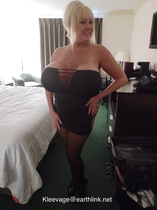 I have arrived in Dallas. Big D. Call, text or email me kleevage@earthlink.net https://t.co/VcZyryAJ<a href="/tag/throwbackthursday"class="tags"><span>#throwbackthursday</span></a>