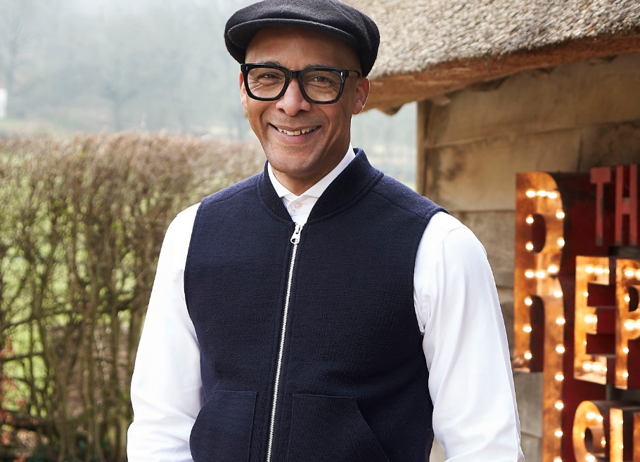 The Repair Shop's Jay Blades seen without wedding ring for first time since shock marriage split
#TheRepairShop #JayBlades

ok.co.uk/celebrity-news…