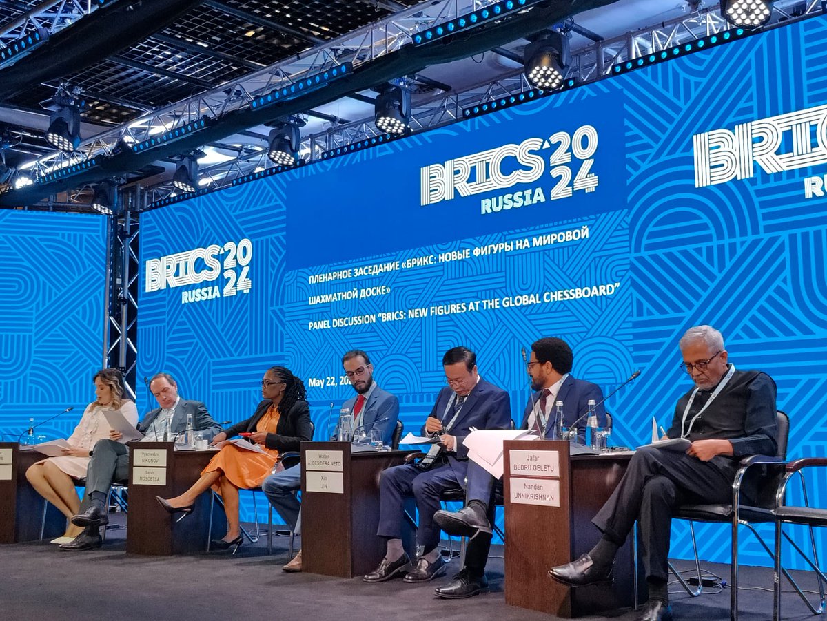 The 16th BRICS Academic Forum is underway under Russia’s BRICS Chairship, organised by the BRICS Expert Council – Russia. 22-24 May 2024 Follow this thread to learn insights from Indian delegates on Day I of the #BRICSAcademicForum #BRICS2024 #BRICS2024Russia