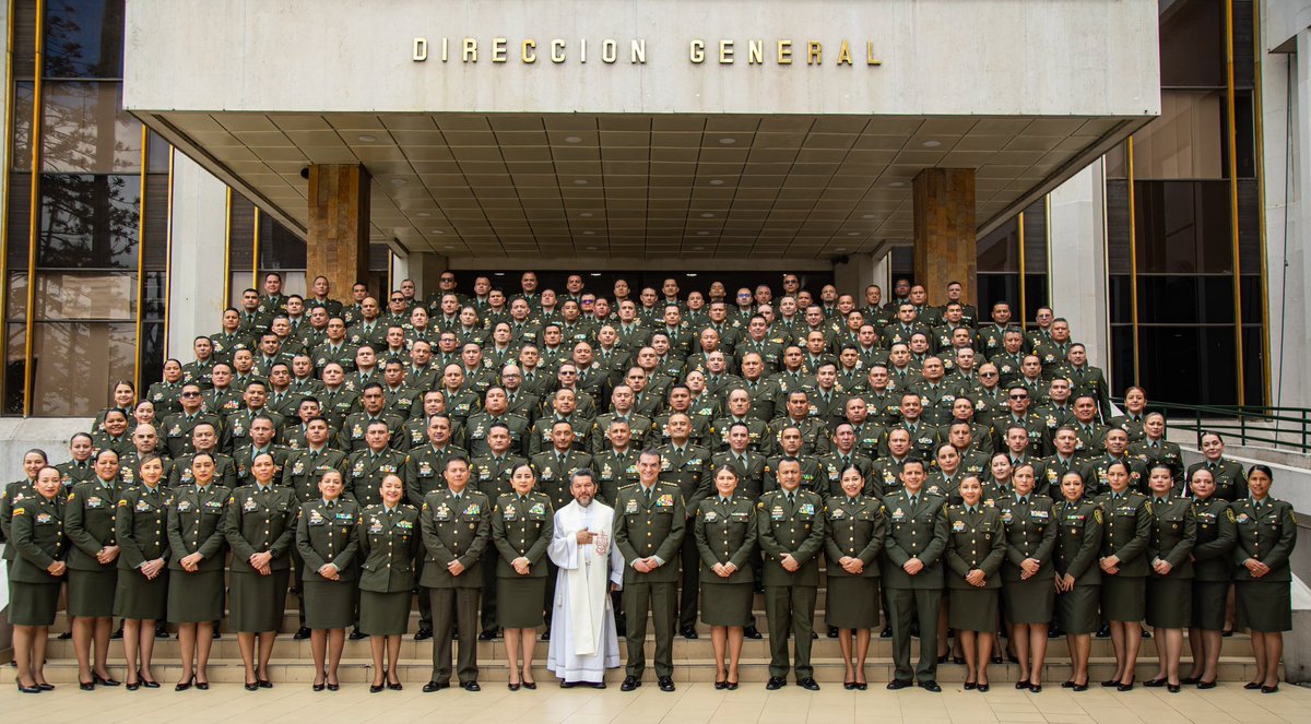 General William Oswaldo Rincón Zambrano tweet media