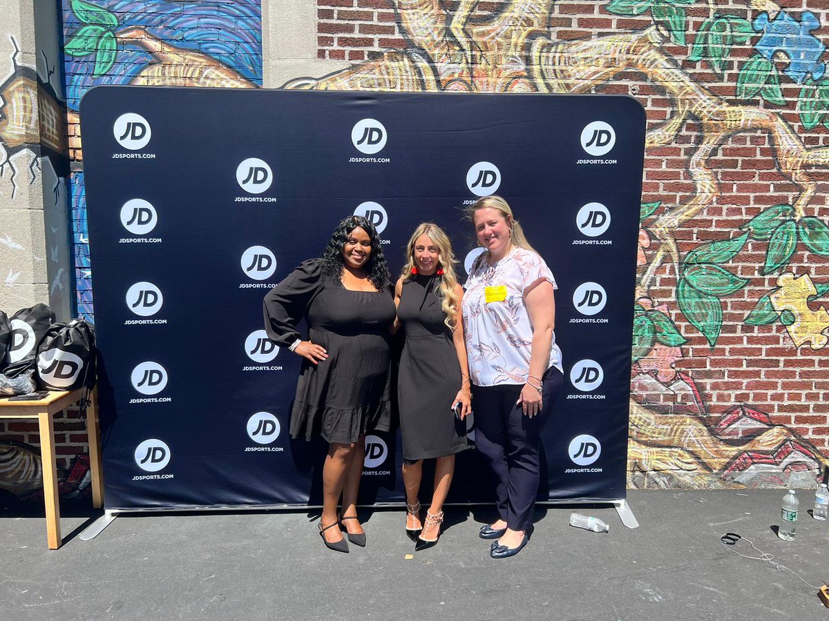 Charlesdfall's tweet photo. Exciting day at @PS20PtRichmond as we cut the ribbon &amp; open the new STREAM room! Our students will engage with Science, Technology, Reading, Engineering, Arts, and Math, paving the way for future innovation. Proud to support such a transformative learning environment! https://t.co/iZD9Omtm80