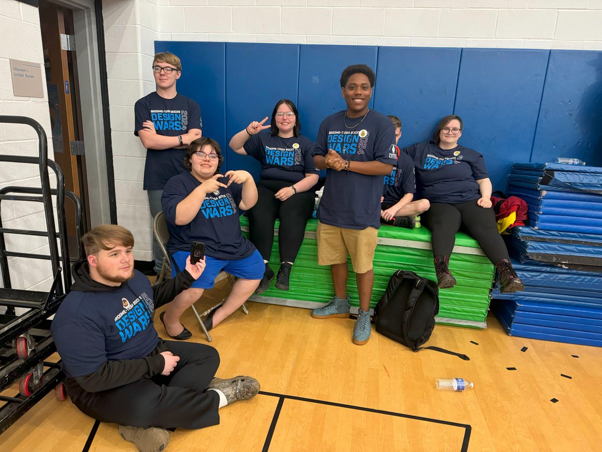 Graphics & Gaming Design tweet media