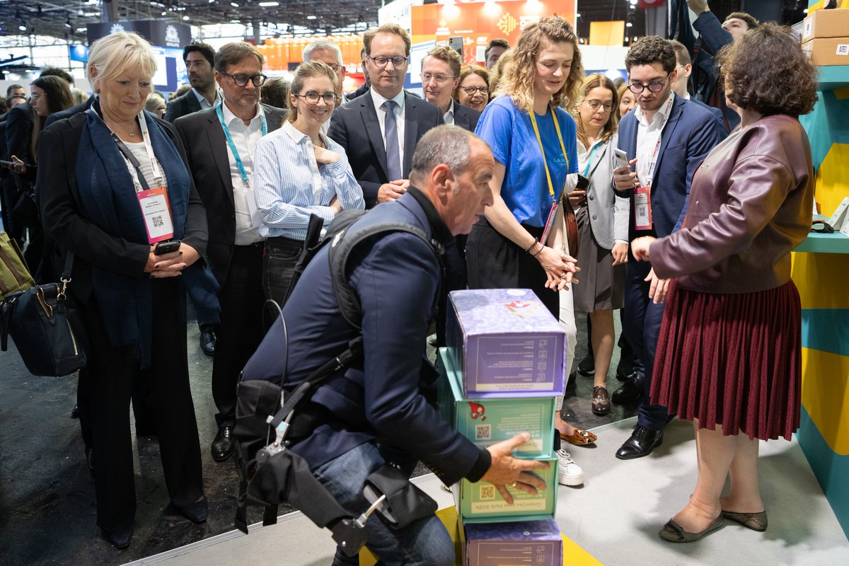 #VivaTech est devenu LE rendez-vous international de l’innovation et des start up.

Les besoins sont immenses, les femmes sont un levier puissant pour que l'avenir s'écrive en France ! 

Merci <a href="/LOrealGroupe/">L'Oréal Groupe</a>, <a href="/GroupeLaPoste/">La Poste Groupe</a>, Les Bénéfiques, @50inTech, <a href="/wearesista/">SISTA</a>, <a href="/WomeninTech_fr/">Women in Tech France</a>