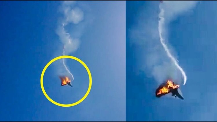 موقع روسي يدعو لشراء الدفاعات الجوية اليمنية

قال موقع موقع vK الروسي " راديو سفبودنفا فامول جوتا " انه حان الوقت لشراء الدفاعات الجوية لأنصار الله في #اليمن .
وذكر الموقع ان انصار الله في اليمن هم الوحيدون القادرون على إسقاط طائرات الاستطلاع الأمريكية بدون طيار.

ووفق الموقع فقد