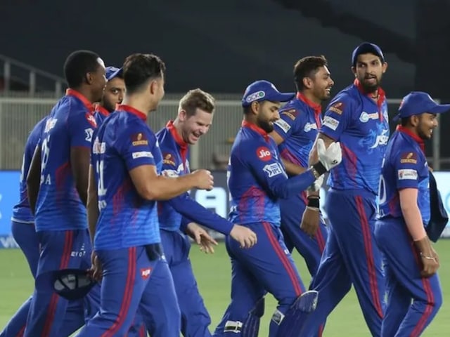 Bring back this jersey for next year i beg @DelhiCapitals 🙏🙏🙏🙏🙏