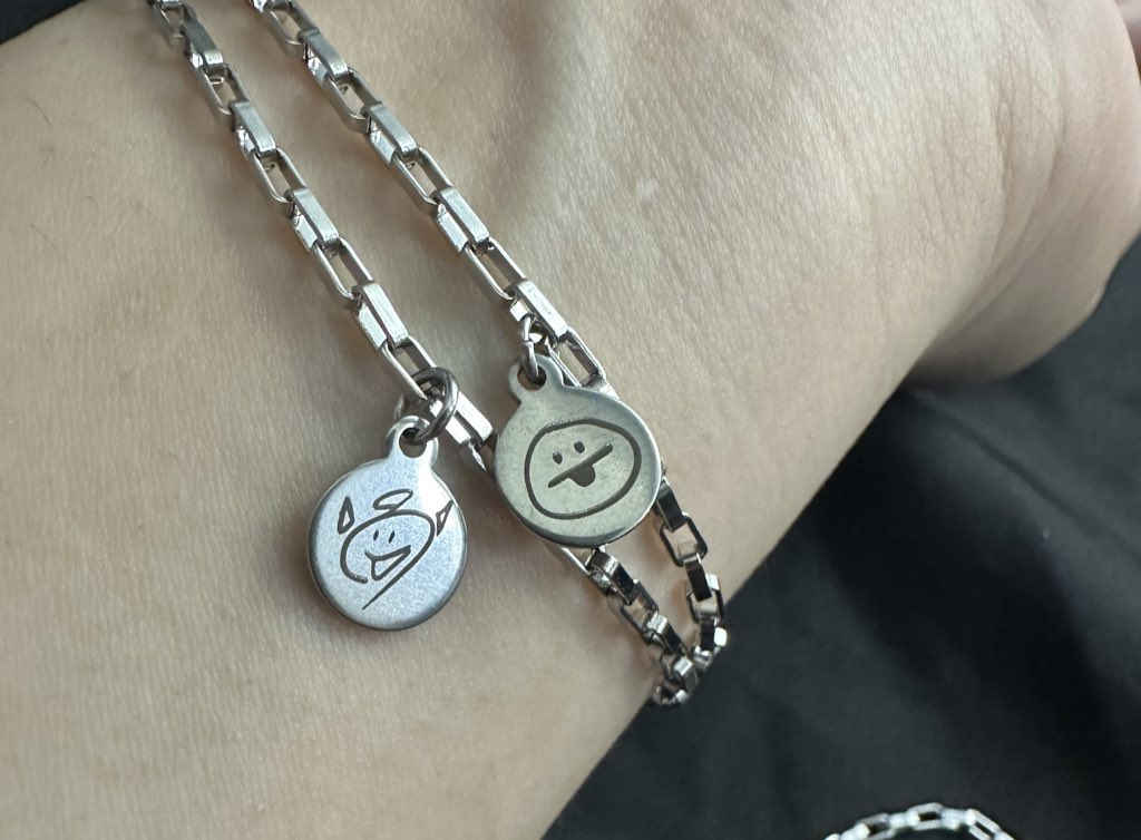 vivld_'s tweet image. pls kindly rt

— giveaway #vivld_ —
bracelet 200 ea (20ea/member)

🌸 rt and show this tweet 🌸

📍Impact Arena
🗓️ 25-26 May 2024
⏰ tba

ทำไปเยอะมาก ถ้าไม่รบกวนฝากมารับกันเยอะๆนะคะ🥹

#TREASURE_REBOOT_IN_BKK 
#TREASURE_reboot_in_bangkok 
#Giveaway_RebootinBKK