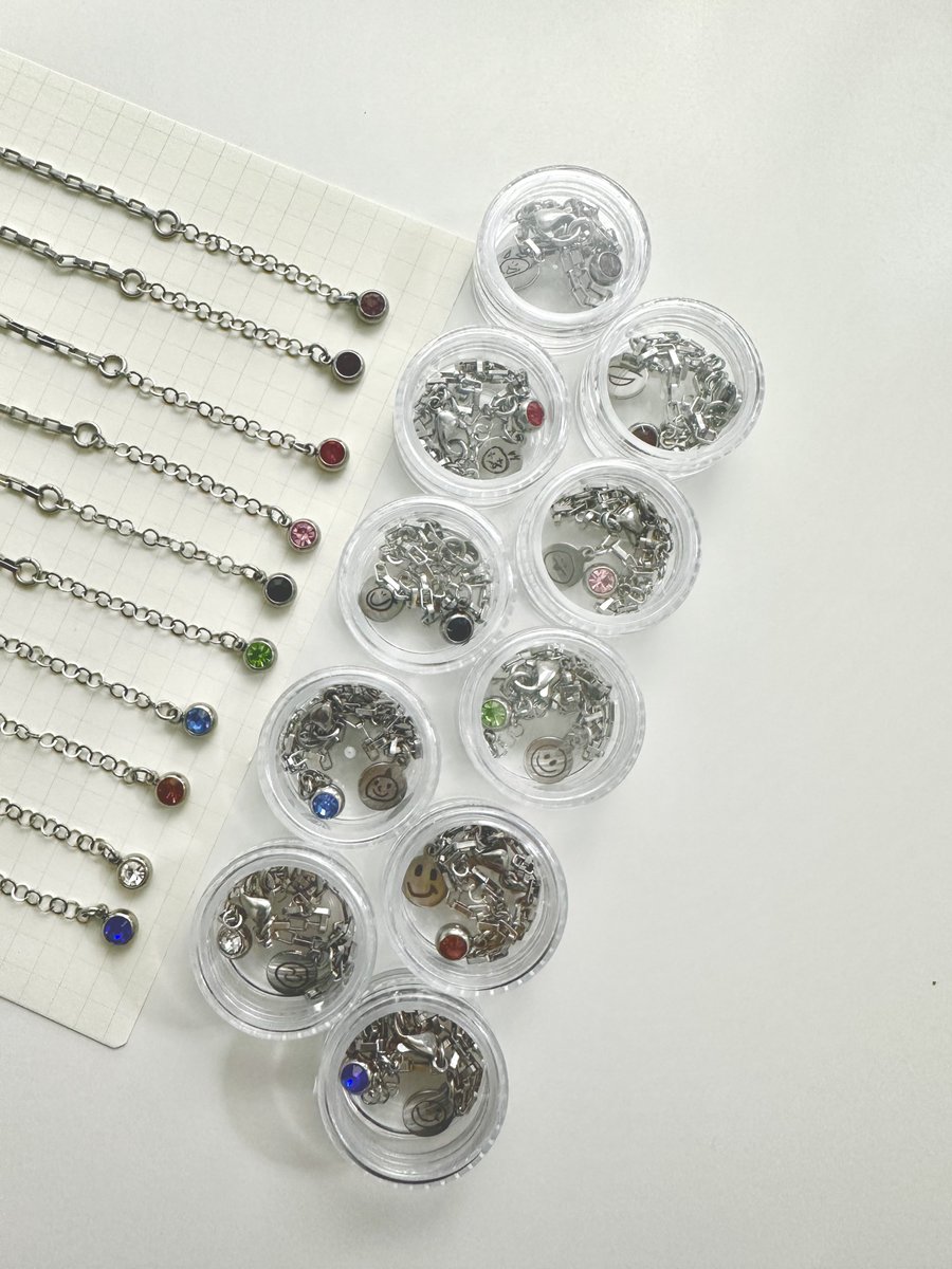 vivld_'s tweet image. pls kindly rt

— giveaway #vivld_ —
bracelet 200 ea (20ea/member)

🌸 rt and show this tweet 🌸

📍Impact Arena
🗓️ 25-26 May 2024
⏰ tba

ทำไปเยอะมาก ถ้าไม่รบกวนฝากมารับกันเยอะๆนะคะ🥹

#TREASURE_REBOOT_IN_BKK 
#TREASURE_reboot_in_bangkok 
#Giveaway_RebootinBKK