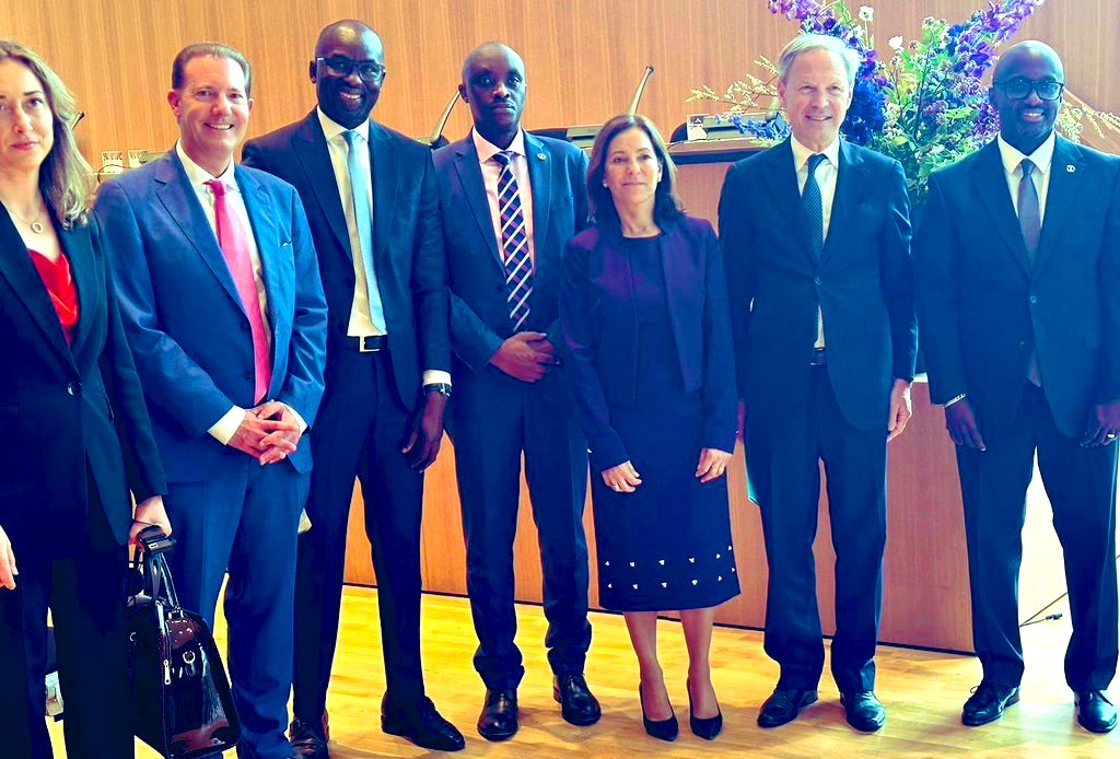 unirmct's tweet photo. La Présidente Gatti Santana #MIFRTP a ouvert la conférence organisée par @Rwanda_TheHague et @FranceinNL sur le rôle de la justice internationale dans les poursuites pour des faits de génocide et souligné que la coopération est cruciale pour rendre la justice #Kwibuka30 https://t.co/fhJvPGS0bJ