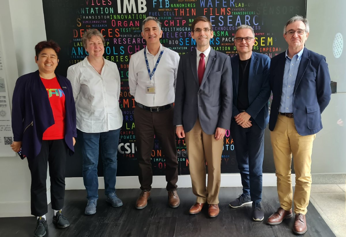 The Scientific Advisory Board (SAB) had its annual meeting at IMB-CNM last week, in which we showed them the progress we made in the last year With Haixia Zhang, Sabeth Verpoorte, Tomás Palacios, Christian Bergaud and Sabino Azcárate More info 👉 buff.ly/4dTuptW