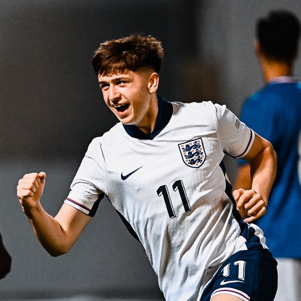 Yesterday Tottenham’s Mikey Moore proved worthy of Premier League minutes at 16 with a two-goal masterclass against France’s under-17s. I wrote about his fairy-tale performance and what the future may hold for the hyper-talented winger: open.substack.com/pub/finleyking…
