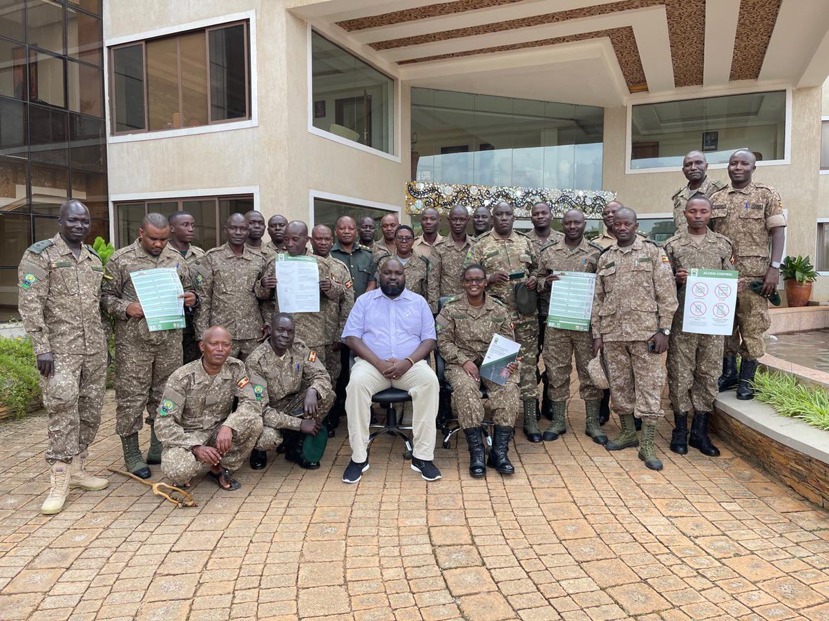 In an effort to bolster the fight against wildlife trafficking, wardens from various Conservation Areas and wildlife products store clerks are currently attending a specialized training program on the management of wildlife products stores.

Read more bit.ly/3yvm9QH