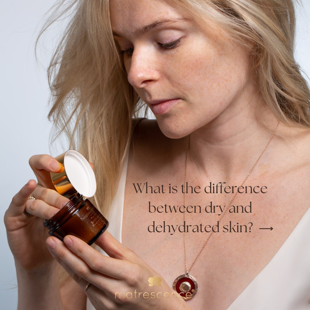 No one wants to deal with flaky, itchy skin that appears dull and lackluster, but how do you know if your skin is just dry or if there’s something more going on? 🫣