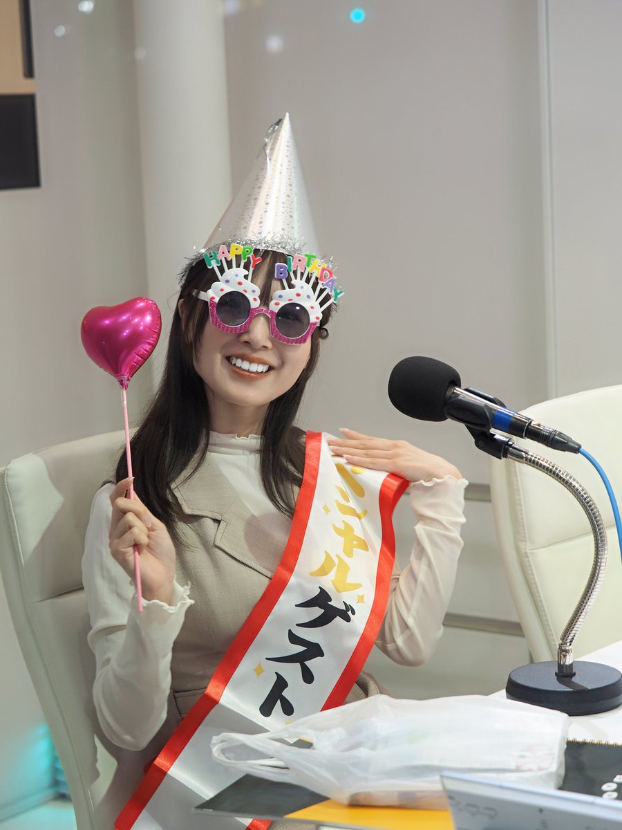 murachan_aki112's tweet image. モデル 宇美野ちのさん
@chinochan_dayo
 ちのりんのラジオ出演📻シャバダバふじさんとのM1級のトークがオモロだった🤣ちのりんのネタの仕込みも最高すぎにオモロちーの🫶🏻可愛いさとオモロの二刀流ちーの🫶🏻
#宇美野ちの
#シャバダバふじ
#激刊ふじ
#渋谷FMクロス
#新潟 
#グラビアモデル