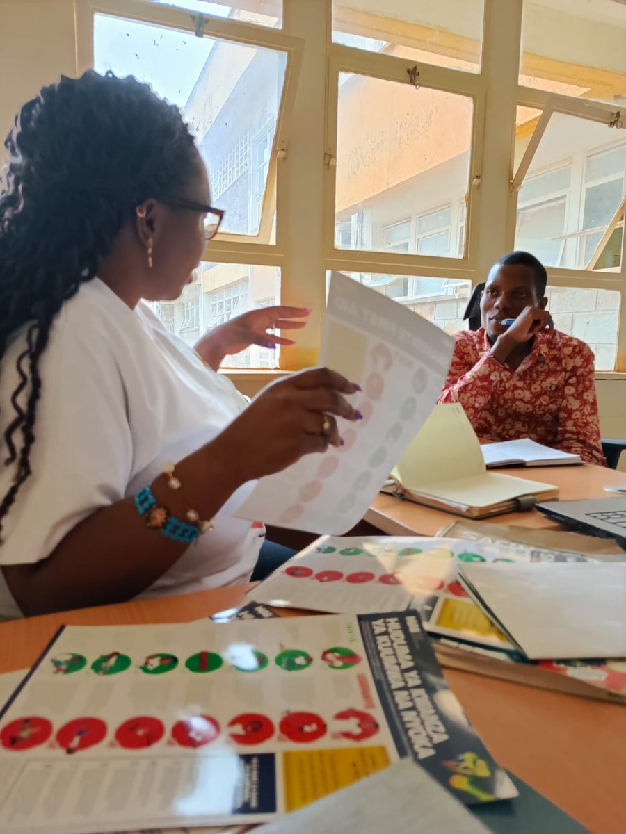 MeTAKenya2018's tweet photo. Our C.E.O, @dorojuma1 together with the Vihiga Neglected Tropical Diseases(NTD) Coordinator reviewing data to map out the ward and facility reporting the highest snakebite incidences as we inaugurate #snakebite sensitization in the county.
#EndNTD #wednesday https://t.co/pVs91MbzZs