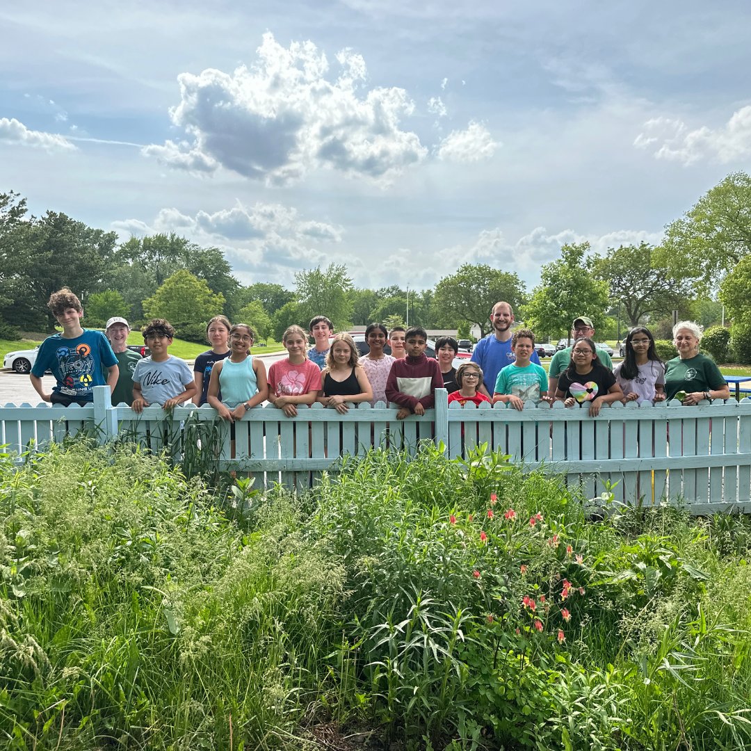 D54schools's tweet photo. The @HHooverhawks Prairie Partners Environmental Club had their final meeting for 2023-24, planting 75 native species &amp; doubling Hoover's prairie size! TY Schaumburg Community Garden Club &amp; @meadmustangs54 mentors for your help! Want to start a club? Contact @54TomPfeifer54 🌱🌻 https://t.co/SViwxOgi3V