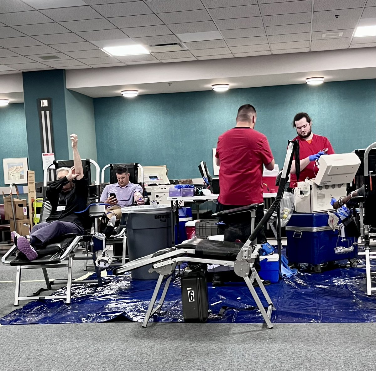 stbcincinnati's tweet photo. In support of National Trauma Survivors Day, UC Health’s Trauma center hosted a Blood Drive🩸It was a huge success. 37 volunteers try to donate, 17 First Time Donors 😀&amp; We collected 29 units 🅾️🅰️🆎🅱️ ❤️‍🩹Up to 87 lives potentially saved!!!
@uc_health @TraumaSurvivors @HoxworthUC https://t.co/4sgFhmzkYi
