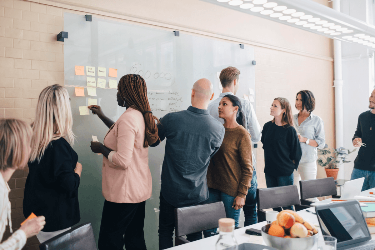 lorigbenson's tweet photo. Service design is a meaningful way to unlock innovation, but it requires organizations to embrace a certain mindset. Learn more: https://t.co/ua6cuifnoD

#EYCanada #BetterWorkingWorld https://t.co/Hpo3nL9wrm