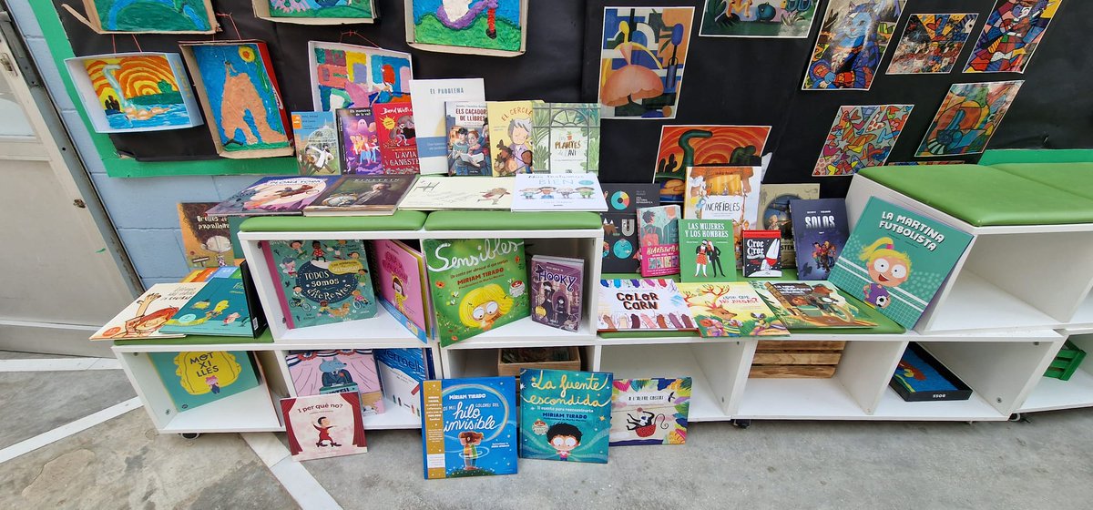 Des de l'AFA creiem que Sant Jordi és tot l'any, per això avui l'AFA ha comprat llibres nous pels infants de l'Escola la Farigola.
Gràcies a  <a href="/Nollegiu/">Nollegiu</a> per la vostra ajuda i properament nollegiu.com/cat ens preparà una sorpresa.